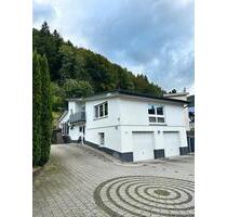 Freistehendes Einfamilienhaus mit Einliegerwohnung am Waldrand - Bad Wildbad
