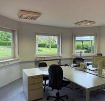 Abgeschlossenes Büro mit Glasfaser & Parkplätzen - ab 170€Monat - Binningen Abgeschlossenes Büro mit Glasfaser & Parkplätzen - ab 170€Monat - Binningen