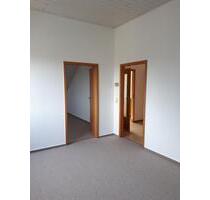 2-Raum-Dachgeschoßwohnung in Wiederau - Rochlitz