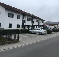 Schöne helle 2 Zimmerwohnung plus großer Maisonette „Studio“ - Moosthenning