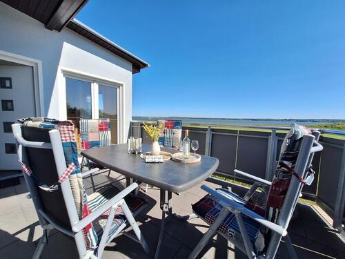 Foto - Ferienhaus direkt am Kummerower See, Mecklenburgische Seenplatte