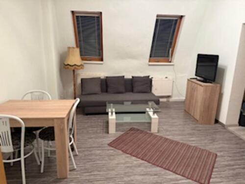 Foto - 2 Zimmer Dachgeschoßwohnung zur Miete in Wilkau-Haßlau