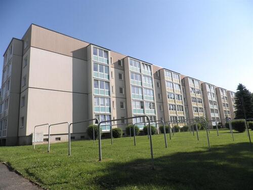 Foto - Treppe rauf, Miete runter - 267,00&nbsp;EUR Kaltmiete, ca.&nbsp; 53,32&nbsp;m&sup2;