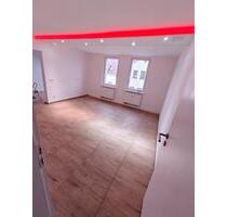 3,5-Zimmer-Wohnung in Crimmitschau – modern, frisch saniert, EBK