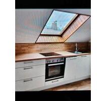 Dachgeschoss Wohnung - 850,00&nbsp;EUR Kaltmiete, ca.&nbsp; 81,00&nbsp;m&sup2; in Hungen (PLZ: 35410)