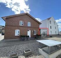 Zwischen Müritz und Hafenpromenade – 2 Raum- Büro, Praxis oder Ladenfläche in top Lage am Müritzufer! - Waren (Müritz)