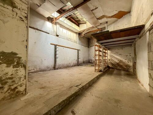 Foto - Werkstatt- Lagerfläche mit ca. 56 m² und 4 m Deckenhöhe – ebenerdige Zufahrt