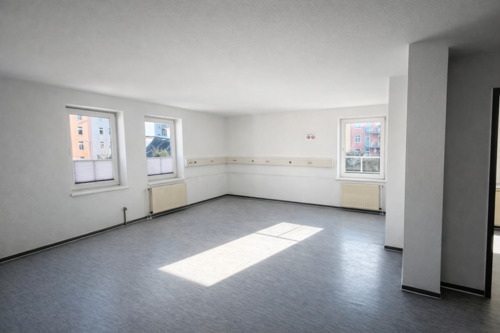 Foto - geräumige Gewerbefläche in zentraler Lage auf ca. 107 m², 3 Stellplätze mgl.