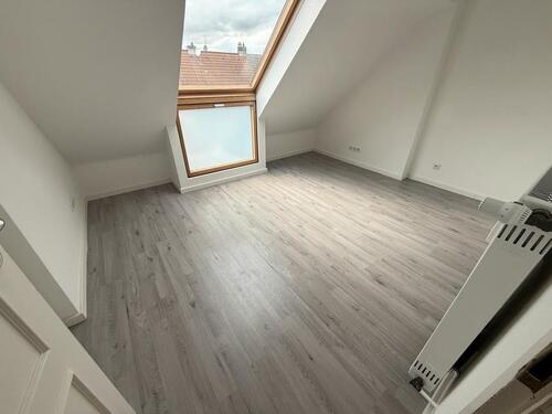 Foto - 2 Zimmer Dachgeschoßwohnung in Langenselbold