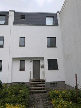 Foto - Reihenhaus Marienfelde mit Garage, Keller