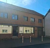 Haus in Kuchenheim Raumwunder zu verkaufen - Euskirchen Dom-Esch