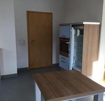 Sehr hochwertige Dachgeschosswohnung zu vermieten in Beuren