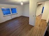 Foto - Einfamilienhaus - 5,5 Zimmer - 150m² - Laichingen-Feldstetten
