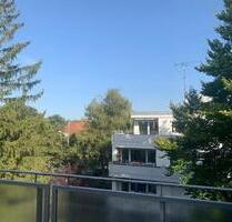 Dachterrasse mit Blick ins Grüne - München Pasing-Obermenzing