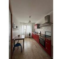 Geschmackvolle möblierte 3-Zimmer-Wohnung mit EBK in Lichtenberg - Berlin