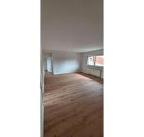 Neu renovierte 3-ZKB-Wohnung im 1. OG in Friedrichsthal – sofort