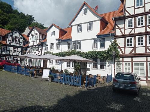 Foto - Gaststätte mit Pensionszimmern und Betreiberwohnung