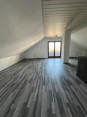 Foto - 2 Zimmer Dachgeschoßwohnung zu vermieten