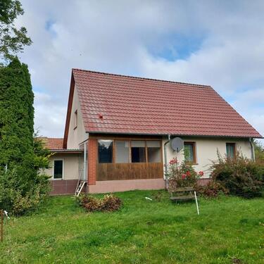 Foto - freistehendes Einfamilienhaus bei Waren