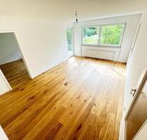 schicke Gartenwohnung mit Schwimmbad, sofort beziehbar, renoviert - München Aubing-Lochhausen-Langwied