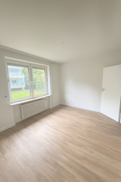 Foto - Frisch renovierte 2-Zimmer Wohnung in Hamburg Schnelsen