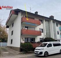 große 3-Zimmerwohnung mit 2 Balkonen mit Blick ins Grüne, Einzelgarage und Stellplatz - Rheinstetten