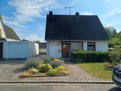 Foto - Einfamilienhaus in Vallendar - 315.000,00&nbsp;EUR Kaufpreis, ca.&nbsp; 100,00&nbsp;m&sup2;