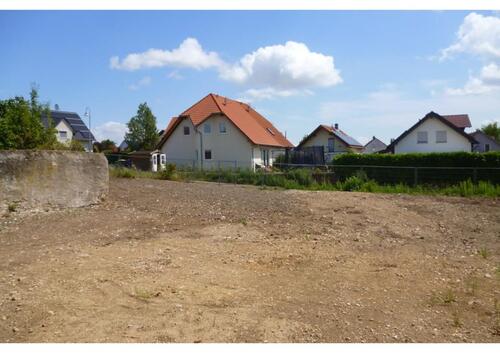 Foto - Baugrundstück und Haus in Offenheim - vielseitig nutzbar