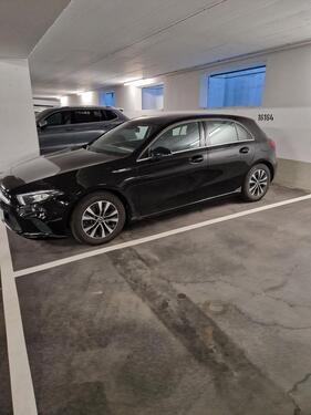 Foto - Tiefgaragenstellplatz zu vermieten