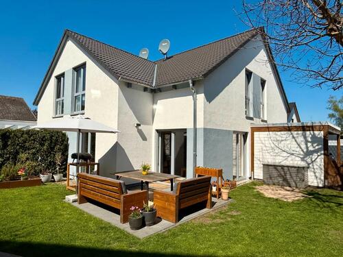 Foto - KfW-55 Doppelhaushälfte mit Südterrasse in BS Völkenrode