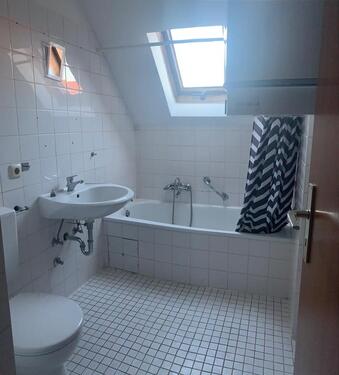 Foto - 3 Zimmer Dachgeschoßwohnung in Groß-Zimmern