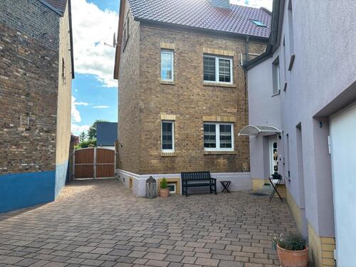 Foto - 5 Zimmer Einfamilienhaus zum Kaufen in Bitterfeld-Wolfen