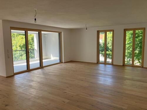 Foto - Helle 3-Zimmer-Wohnung mit Loggia - Wohnung 01