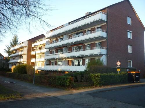 Foto - Wohnung - 3 Zimmer - 79 qm MFH - Balkon - Carport - Stadtzentrum