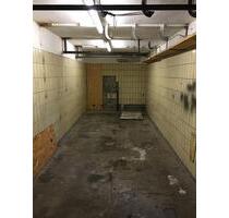 Garage mit Halle in Bad Schwartau
