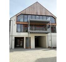Großzügige und moderne Wohnungen in zentraler Lage: Erstbezug mit Aufzug, Garten und Balkon - Ortenburg