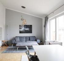 2-Zimmerwohnung mit Penthauscharakter, Balkon, TG u. vollmöbliert - Ingolstadt Münchener Straße