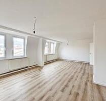 Erstbezug nach Sanierung - Große 1-Zimmer-Wohnung zentral gelegen - Nürnberg Eberhardshof