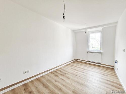 Foto - 1 Zimmer Dachgeschoßwohnung zur Miete in Nürnberg