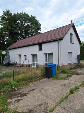 Foto - Haus mit Grundstück - 100.000,00&nbsp;EUR Kaufpreis, ca.&nbsp; 70,00&nbsp;m&sup2;