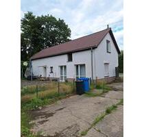 Haus mit Grundstück - 100.000,00&nbsp;EUR Kaufpreis, ca.&nbsp; 70,00&nbsp;m&sup2; in Küstriner Vorland (PLZ: 15328)