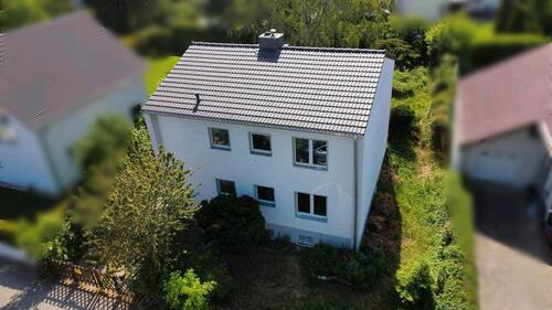 Foto - Einfamilienhaus in ruhiger Sackgassenlage
