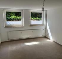 Büro & Lager mit Pantry und Duschbad; frisch gestrichen - Hamburg Schnelsen