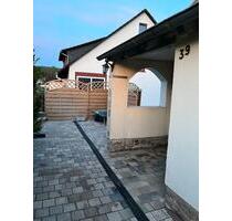 Freistehendes Einfamilienhaus mit großen Garten am Hang - Hann. Münden