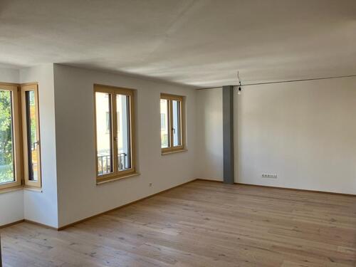 Foto - Helle 2-Zimmer-Wohnung mit Balkon - Wohnung 02