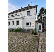 Einfamilienhaus Haus Doppelhaushälfte 6 Zimmer 160m² EFH 44805 - Bochum Bochum-Nord