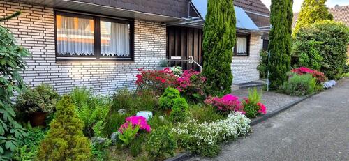 Foto - Doppelhaushälfte ,auch als 3 sep. WE nutzbar, im Bottroper Eigen