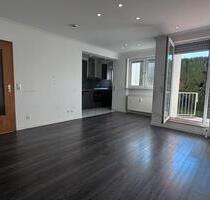 2 ZI-Wohnung in Wiesbaden Dotzheim TerrasseKücheKellerGarage