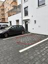Foto - Parkplatz -Celler Straße 32 (List) zu vermieten – 100 €Mon
