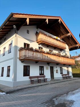 Foto - 3 Zimmer Wohnung - 950,00&nbsp;EUR Kaltmiete, ca.&nbsp; 90,00&nbsp;m&sup2;